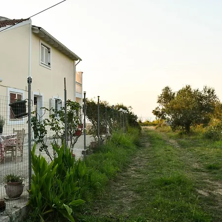 شقة Barbara's House ليفكيمي