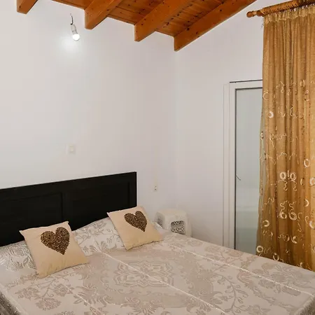 Barbara's House Lefkímmi